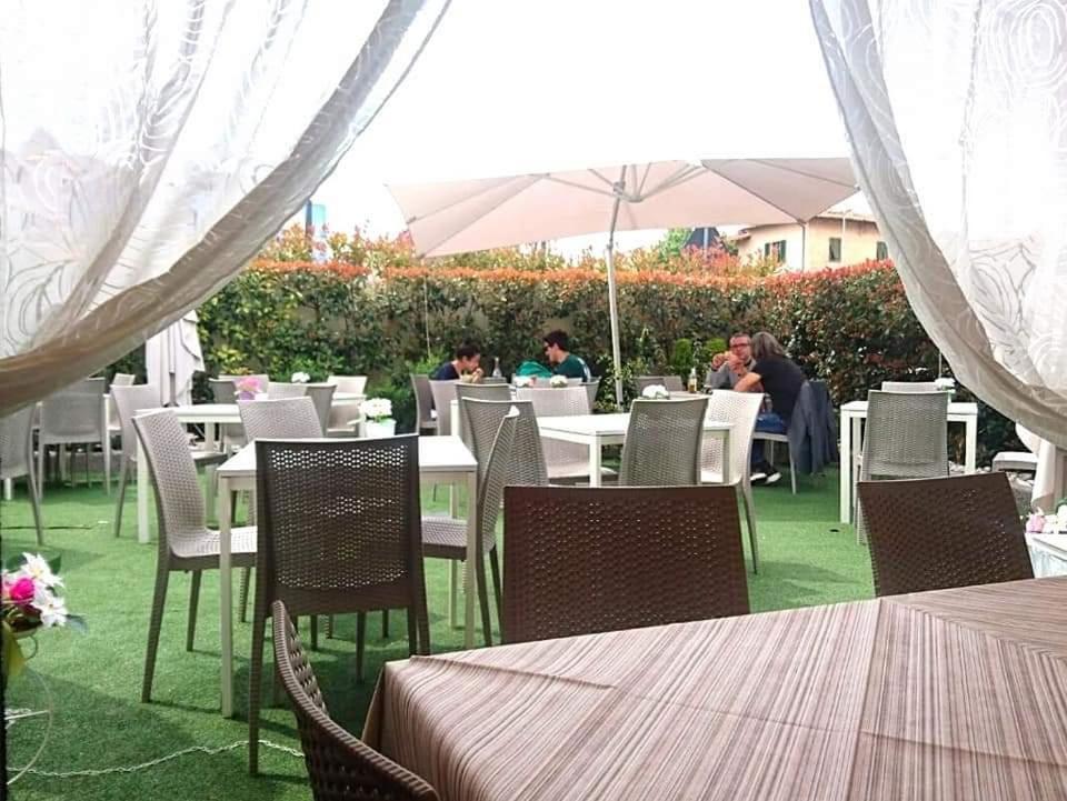 B&B La Sicilia A Tavola Пиза Экстерьер фото